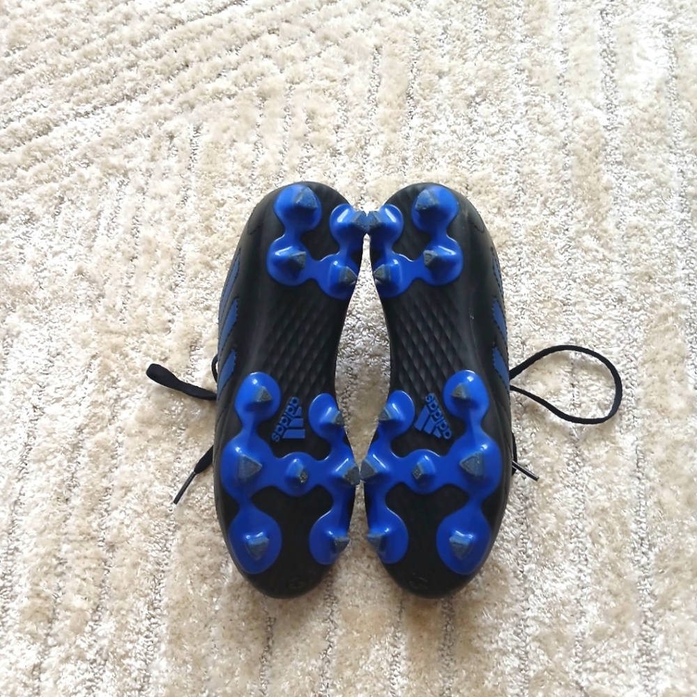 Adidas Soccer cleets